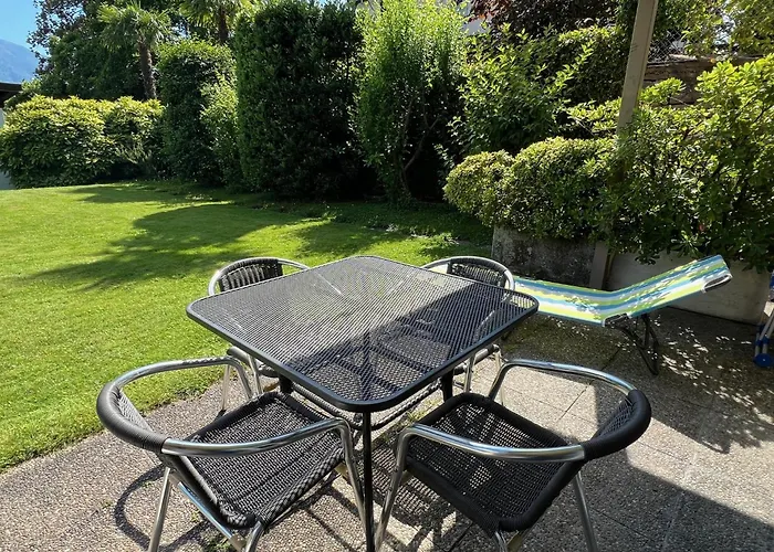 - Locarno: Miramonti Apt.5 Апартаменты